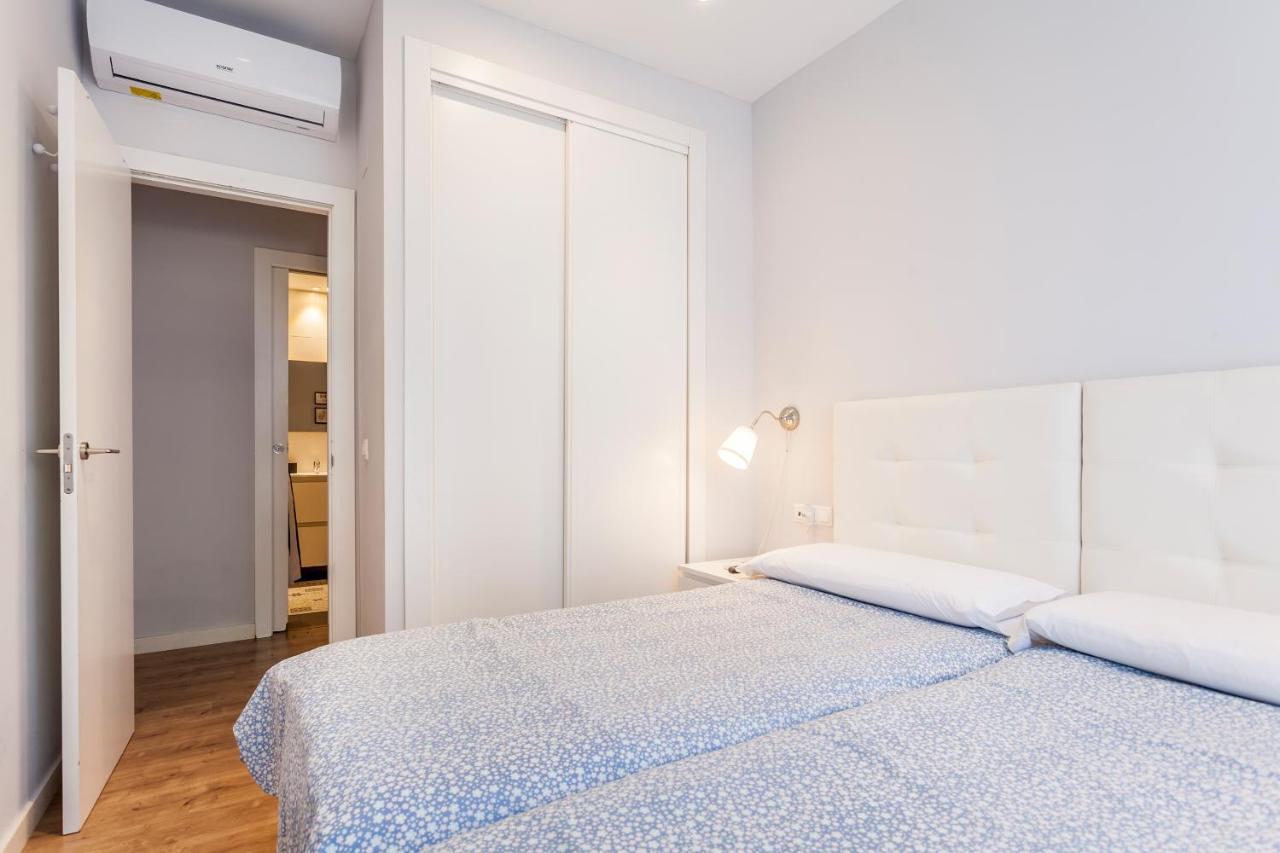 Апартаменты Piso En La Playa, Wifi Gratis Y Ac Валенсия Экстерьер фото